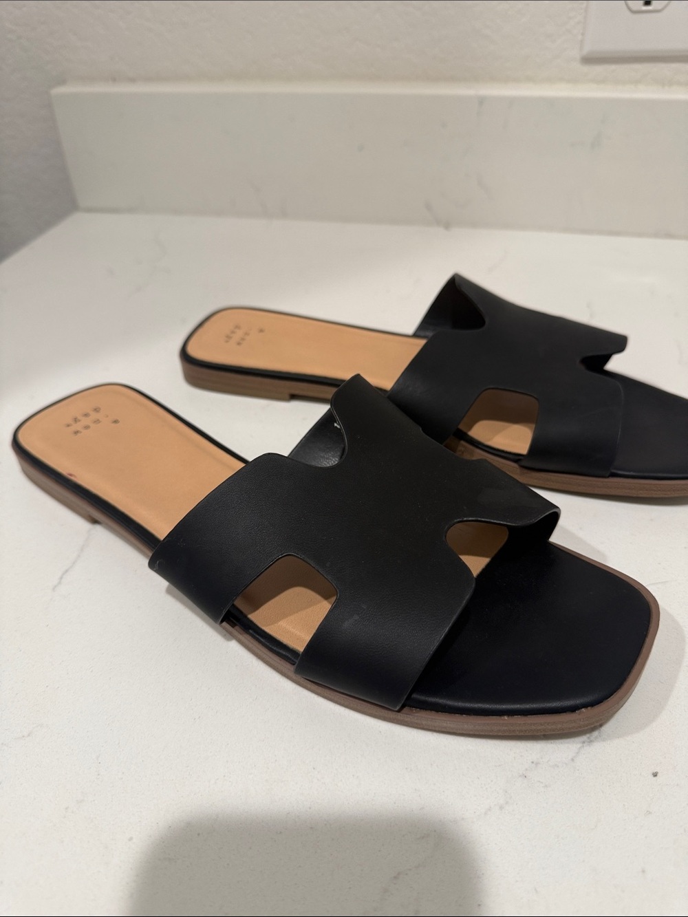 a new day Black Cutout Slide Sandals 11w